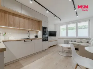Prodej bytu 3+kk, Ostrava - Výškovice, Srbská, 52 m2