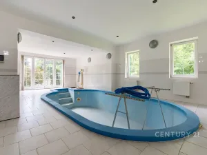 Prodej obchodního prostoru, Lom, Podkrušnohorská, 273 m2
