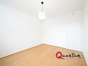 Pronájem bytu 2+kk, Praha - Hrdlořezy, V třešňovce, 46 m2