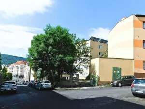 Pronájem bytu 2+kk, Ústí nad Labem, Koněvova, 41 m2
