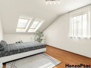 Prodej rodinného domu, Praha - Kyje, Broumarská, 187 m2