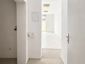 Prodej kanceláře, Praha - Libeň, Zenklova, 74 m2