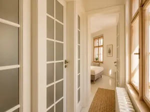 Pronájem bytu 3+1, Praha - Malá Strana, Všehrdova, 80 m2