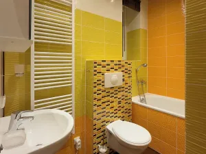 Prodej bytu 3+1, Karlovy Vary, Na Vyhlídce, 90 m2
