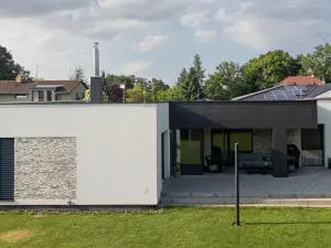 Prodej rodinného domu, Kamenice, 181 m2