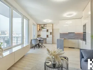 Pronájem bytu 2+kk, Praha - Vysočany, Čerpadlová, 60 m2