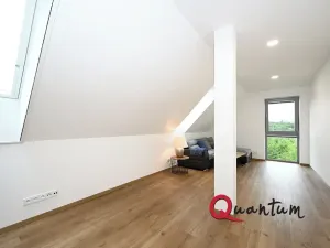 Pronájem bytu 2+1, Praha - Holyně, Za Knotkem, 89 m2