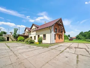 Prodej obchodního prostoru, Jičín, 286 m2