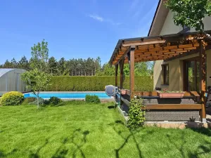 Prodej rodinného domu, Nový Vestec, U Tří Cest, 224 m2