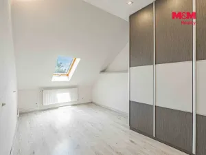 Prodej bytu 3+1, Český Těšín, Komenského, 65 m2