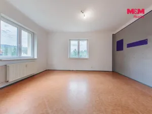 Prodej bytu 1+1, Nejdek, sídliště 9. května, 42 m2