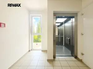 Prodej bytu 2+kk, Praha, 55 m2