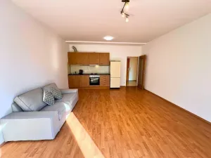 Pronájem bytu 2+kk, Praha - Vysočany, Poděbradská, 52 m2