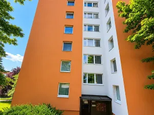 Prodej bytu 3+1, Zlín, Budovatelská, 68 m2