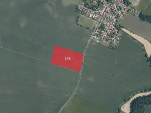 Prodej pole, Sluhy, 15302 m2