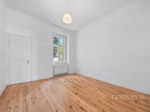 Pronájem bytu 2+kk, Praha - Nusle, Sezimova, 53 m2