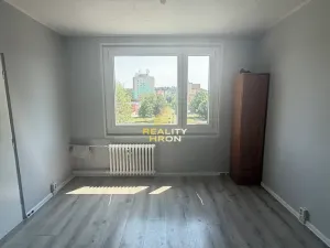 Prodej bytu 1+1, Bílina, Sídliště Za Chlumem, 36 m2