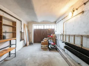 Prodej rodinného domu, Hustopeče, Komenského, 261 m2