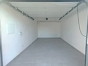 Pronájem garáže, Praha - Motol, Na Homolce, 27 m2