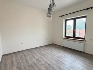 Pronájem rodinného domu, Horoměřice, Švejkova, 180 m2
