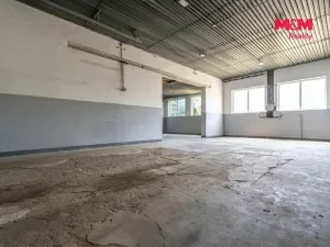 Prodej komerčního pozemku, Semice, 1554 m2