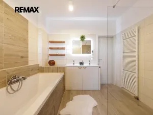 Prodej bytu 3+kk, Červený Újezd, Za Statkem, 68 m2