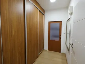 Pronájem bytu 1+1, Uherský Brod, Družstevní, 38 m2