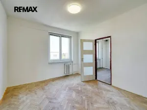 Prodej bytu 2+1, Plzeň, Blatenská, 52 m2
