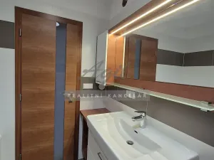 Prodej rodinného domu, Hostěnice, 142 m2