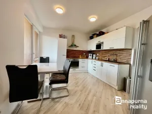 Pronájem bytu 2+kk, Ivančice, Na Brněnce, 70 m2