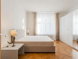 Pronájem bytu 4+1, Praha - Vinohrady, Hradešínská, 120 m2