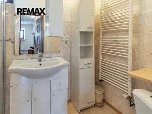 Prodej rodinného domu, Žandov, 296 m2