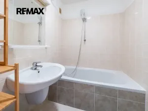 Prodej bytu 3+kk, Praha - Modřany, Jordana Jovkova, 62 m2