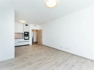 Pronájem bytu 3+kk, Praha, Arnošta Staňka, 66 m2