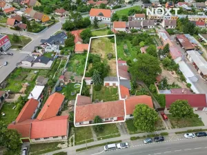 Prodej rodinného domu, Drnholec, nám. Svobody, 210 m2