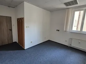 Pronájem kanceláře, Praha - Nové Město, Politických vězňů, 153 m2