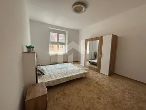 Pronájem bytu 2+1, České Budějovice - České Budějovice 3, Fr. Hrubína, 81 m2