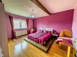 Prodej rodinného domu, Krupka, 180 m2