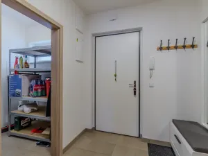 Pronájem bytu 2+kk, Praha - Modřany, Mezi vodami, 57 m2