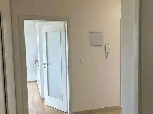 Prodej bytu 2+kk, Praha - Modřany, Zlochova, 56 m2