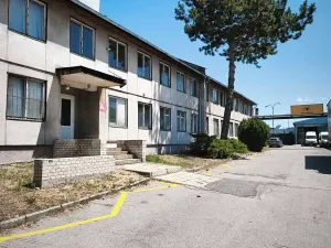 Pronájem kanceláře, Brno, Pod sídlištěm, 30 m2