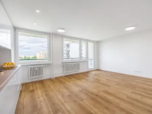 Prodej bytu 4+kk, Praha - Troja, Svídnická, 90 m2