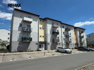Pronájem bytu 2+kk, Kladno, Generála Selnera, 41 m2