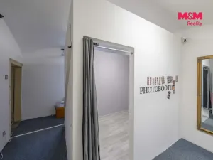 Pronájem obchodního prostoru, Kolín - Kolín III, Legerova, 61 m2