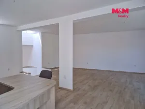 Pronájem obchodního prostoru, Kolín - Kolín II, Tyršova, 124 m2