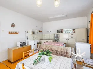 Prodej rodinného domu, Břežany II, 100 m2