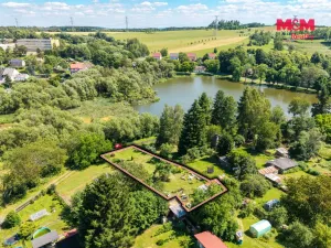 Prodej zahrady, Bochov, 878 m2