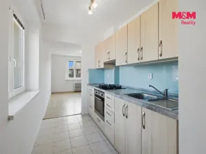 Prodej bytu 2+1, Louny, Jarošova, 50 m2