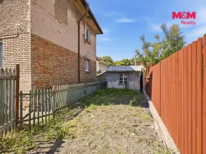 Prodej bytu 2+1, Louny, Jarošova, 50 m2