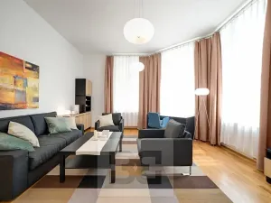 Pronájem bytu 2+1, Brno, Biskupská, 72 m2